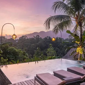 Hotel Mahadana